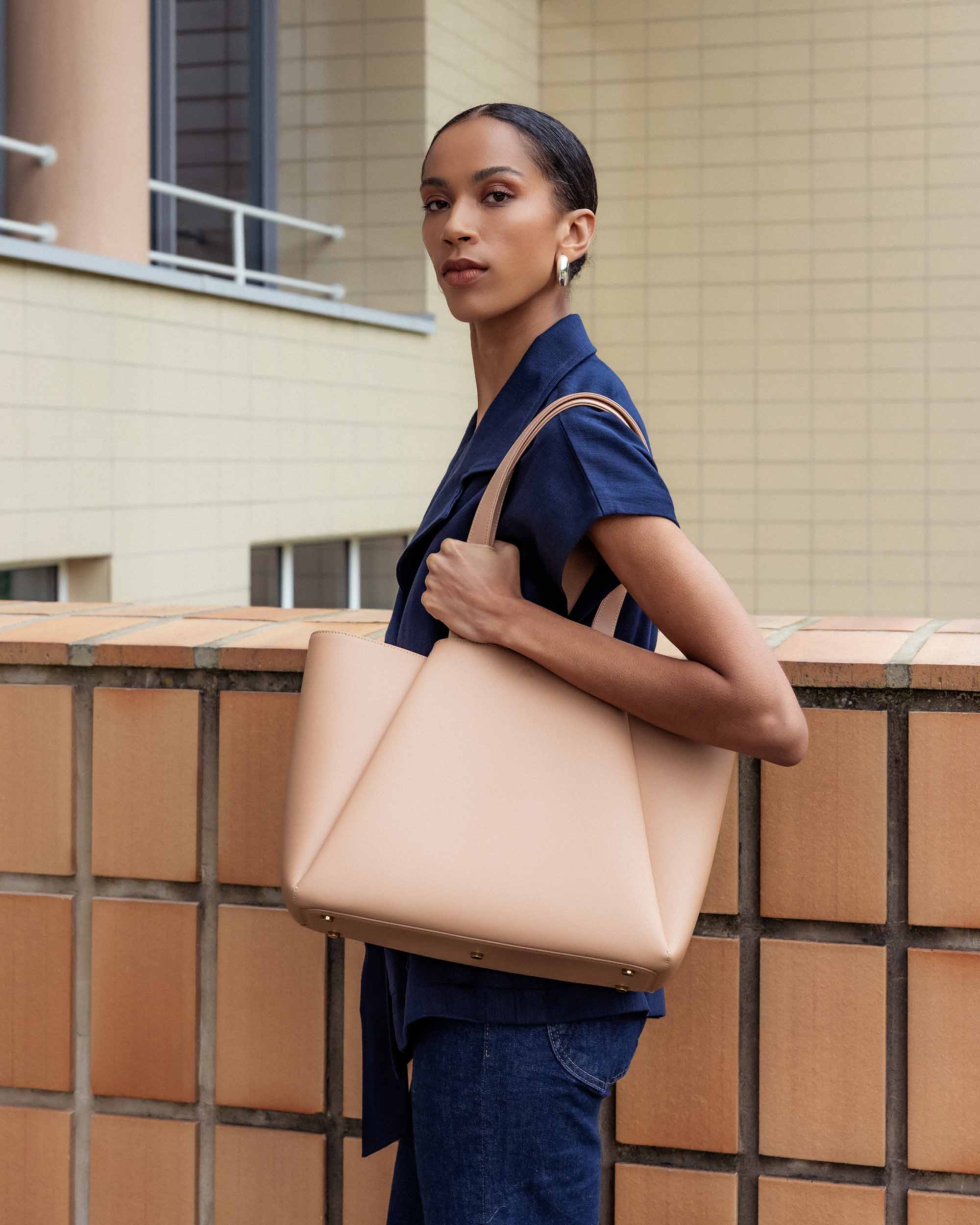 Midi Pyramid - macaron tan - Image 3