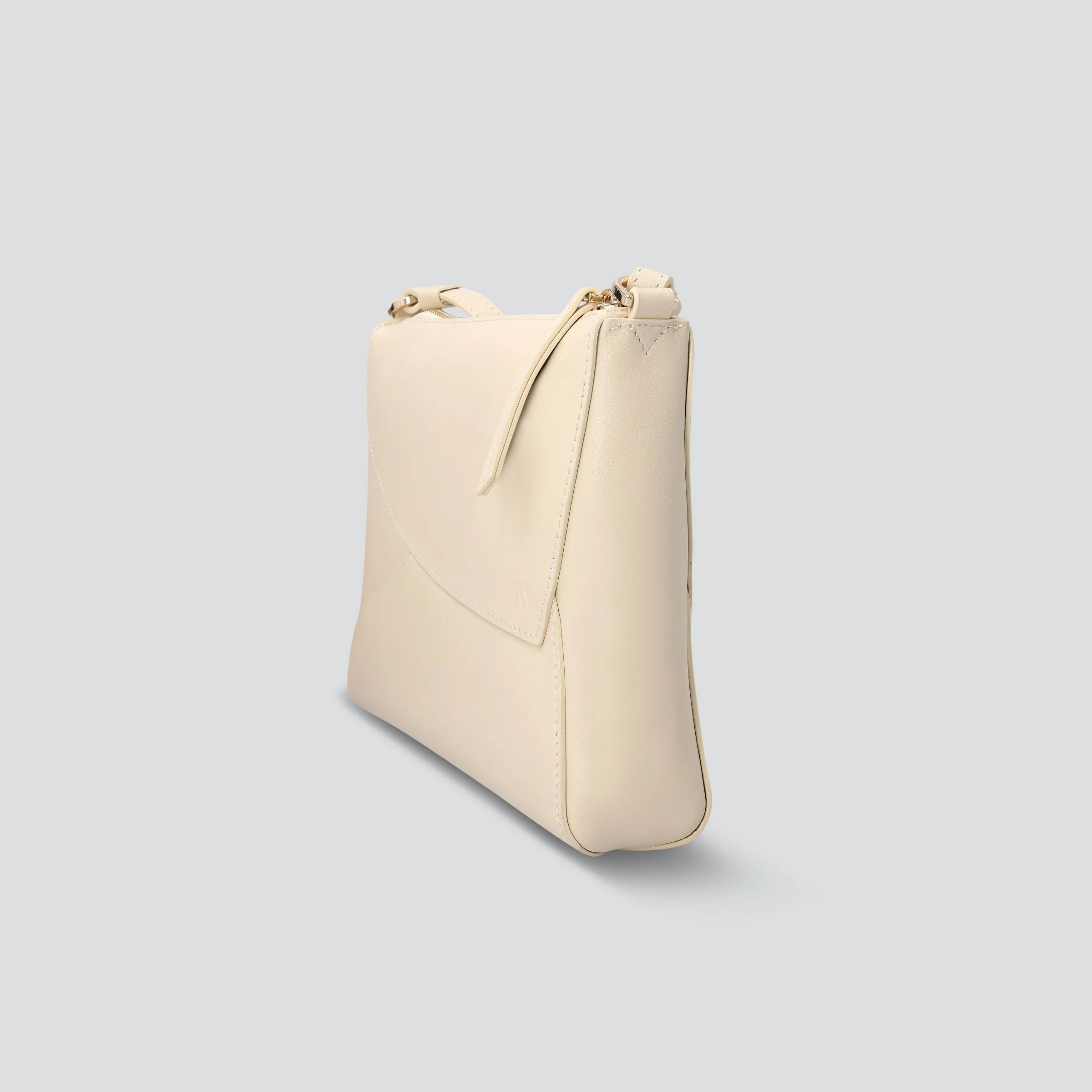 Rebel Clutch - soft touch cream - Image 2