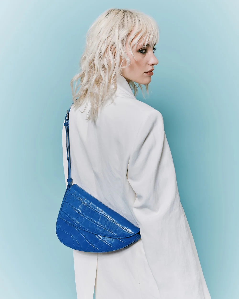 Rebel Cross Body - soft croco electric blue - Image 6